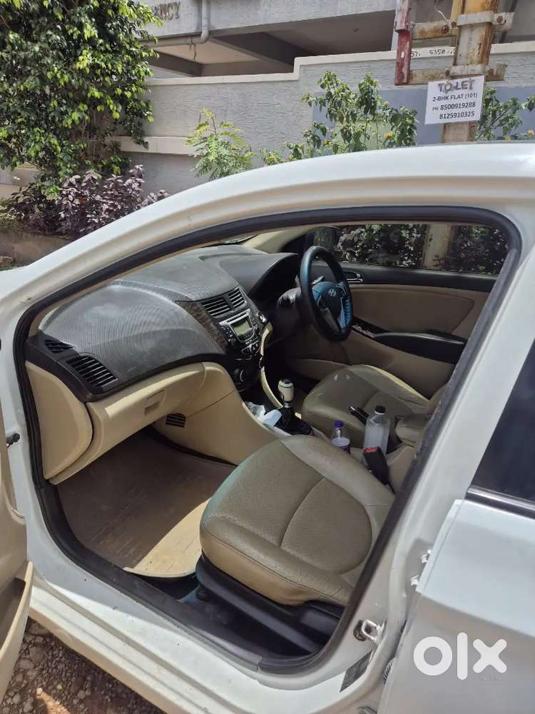 Hyundai Fluidic Verna 2013