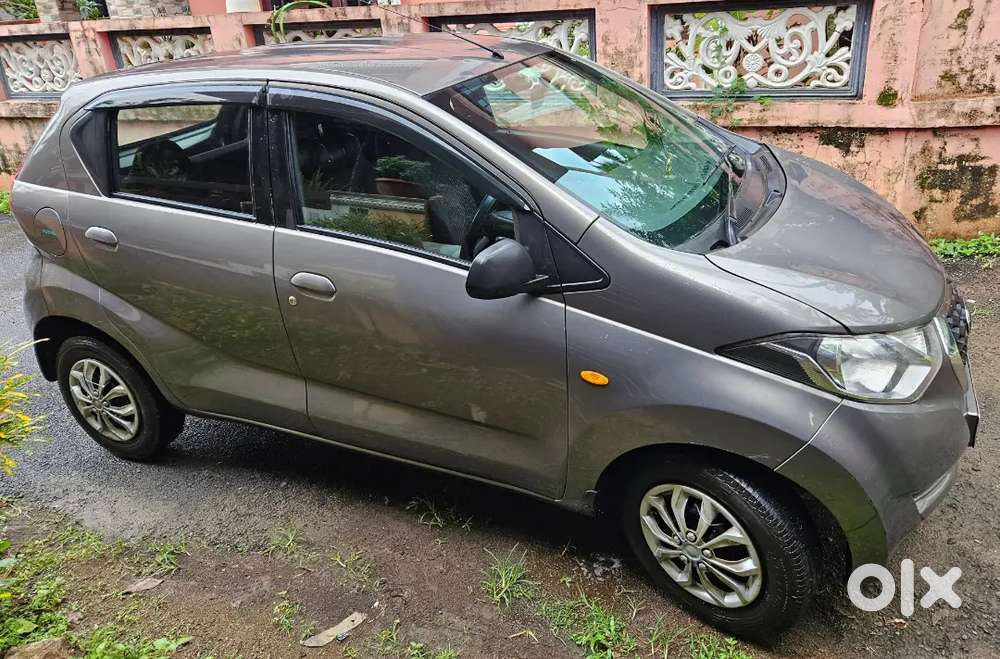 Datsun Redi Go 1.0 L Amt Petrol (automatic)