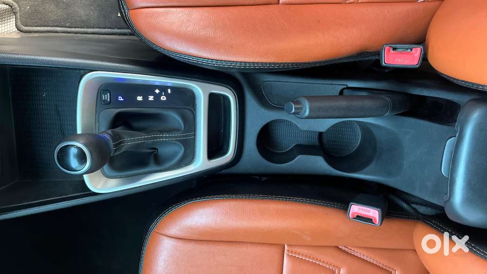 Hyundai Venue S Turbo Dct, 2019, Petrol