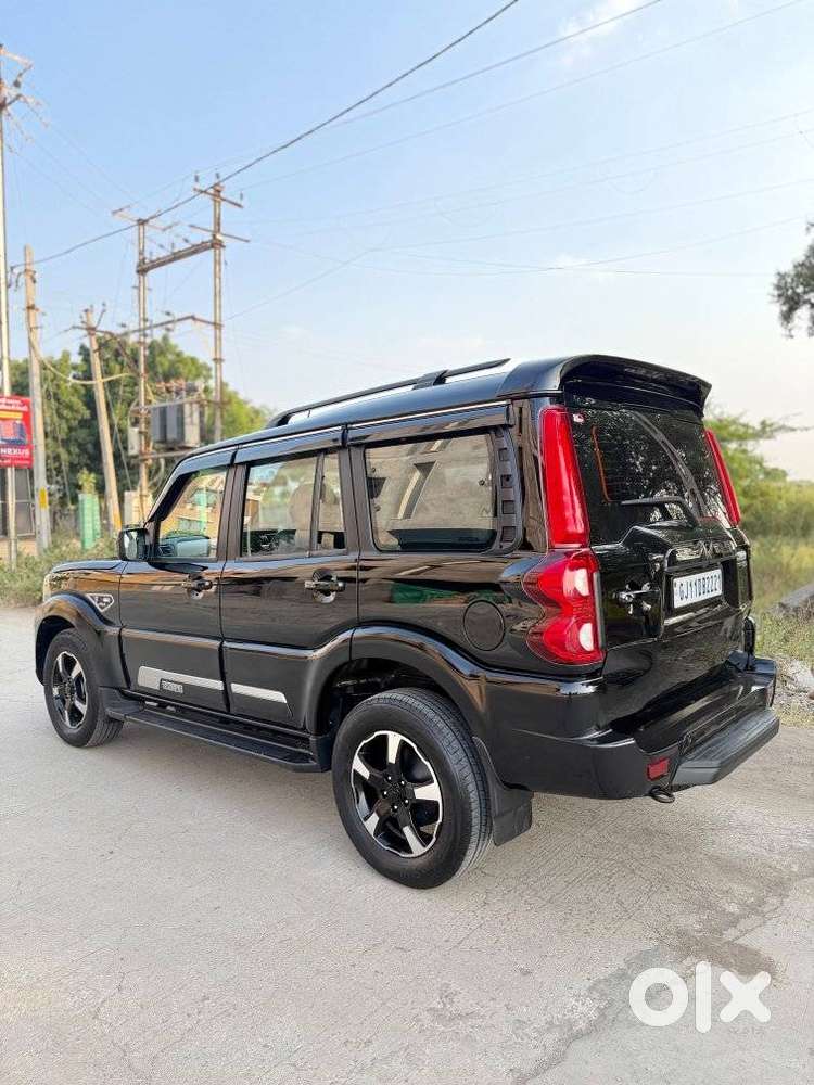 Mahindra Scorpio Classic 2.2 S 11 Mt 7 Str, 2025, Diesel