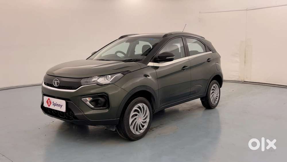 Tata Nexon 1.2 Revotron Xm (s), 2022, Petrol
