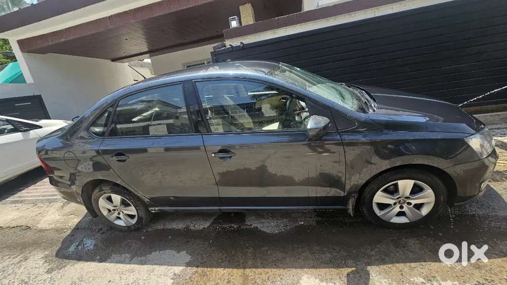 Skoda Rapid 1.6 Mpi