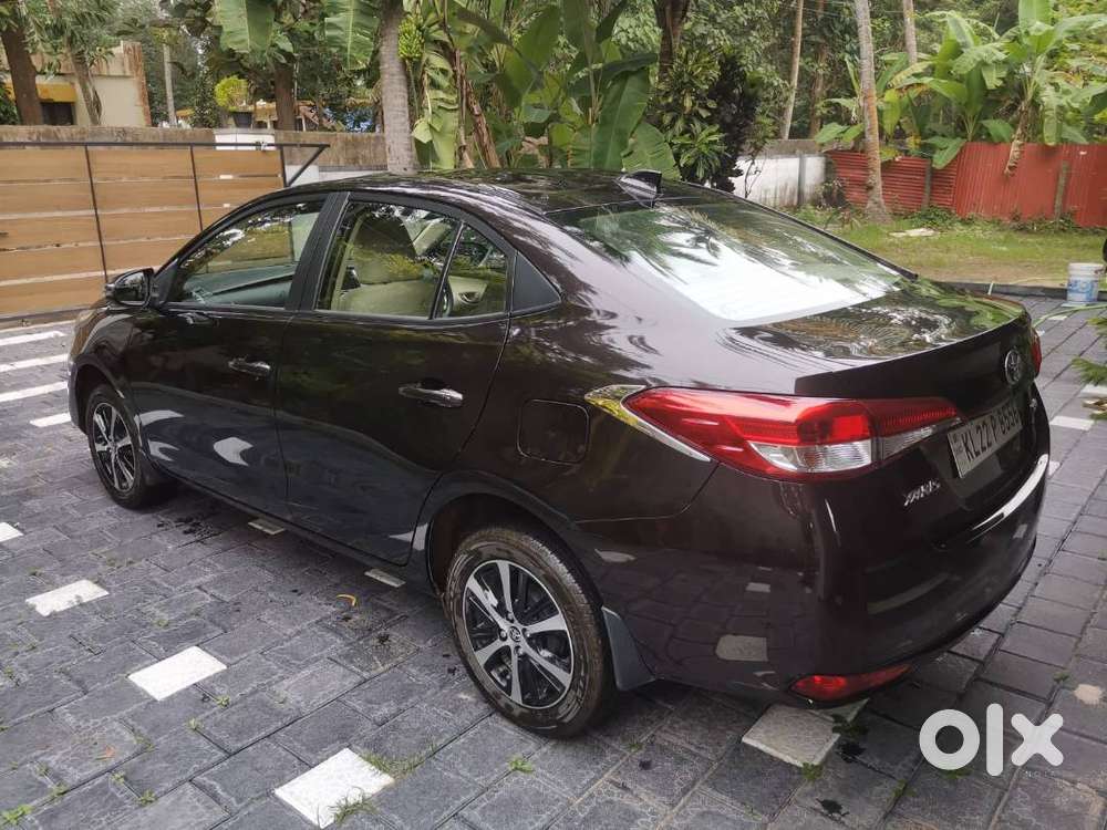 2021 Toyota Yaris 35000km Driven.