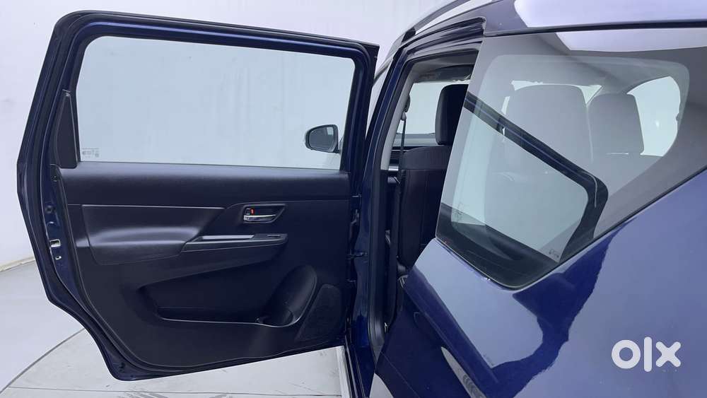 Maruti Suzuki Xl6 1.5 Zeta Mt, 2023, Petrol