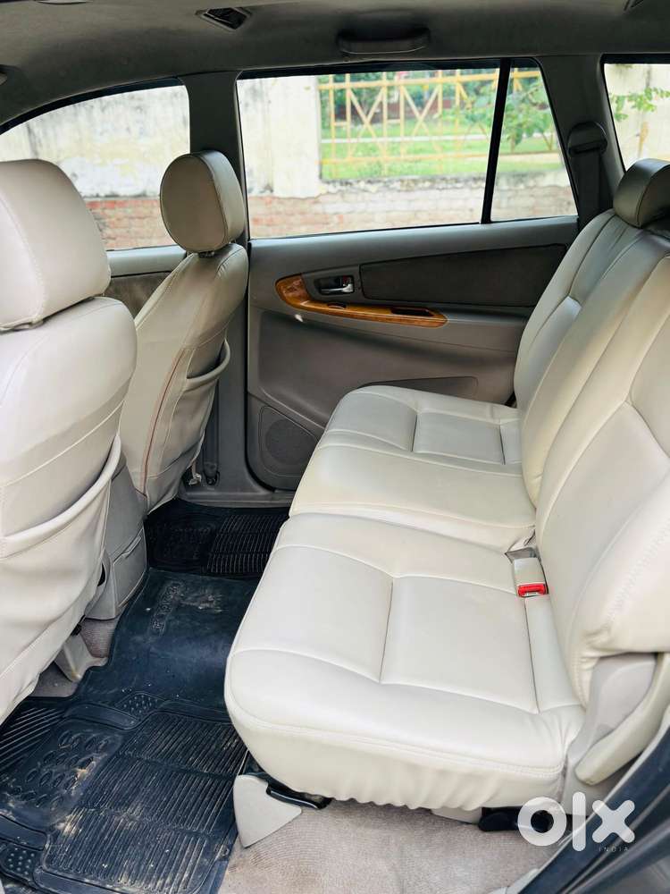 Toyota Innova 2.5 Ev Ms 7 Str, 2009, Diesel