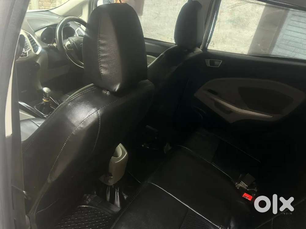 Gadi Ek Dam Ok Ha Engine Se Har Chij Se Ok Ha New Tyre And Battery