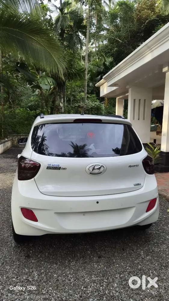 Hyundai Grand I10 Sportz Petrol 2016