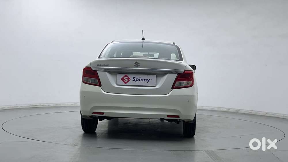 Maruti Suzuki Dzire 1.2 Vxi Cng, 2022, Cng & Hybrids