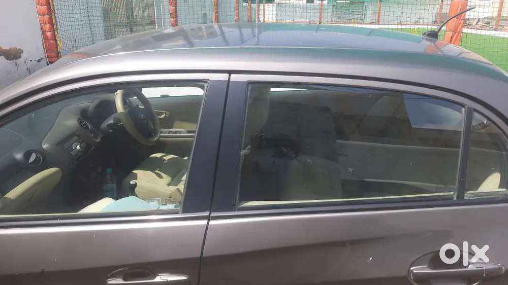 Honda Amaze V Diesel 2013