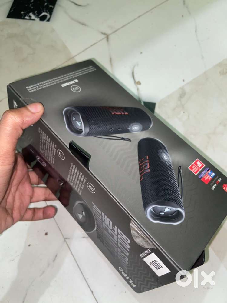 JBL Flip 6 Bluetooth Speaker | Brand New Sealed Pack