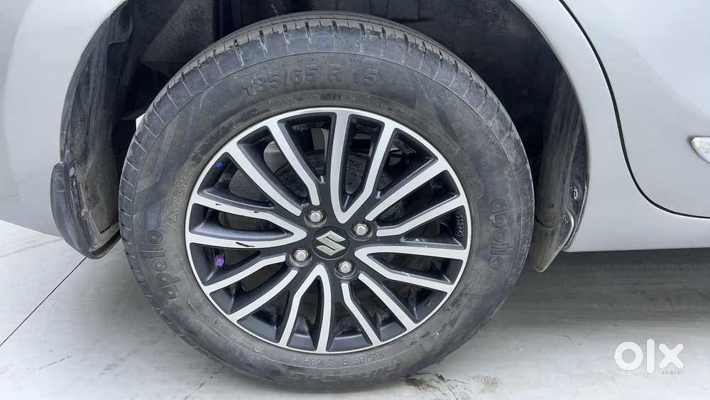 Maruti Suzuki Dzire Zxi Plus Ags, 2022, Petrol