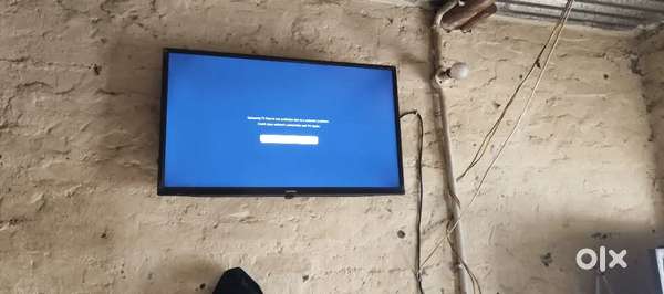 Samsung 32 inch smart TV