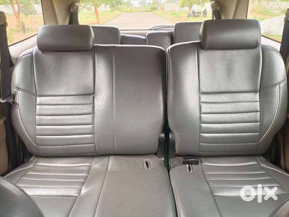 Toyota Innova 2.5 G (diesel) 8 Seater, 2015, Diesel