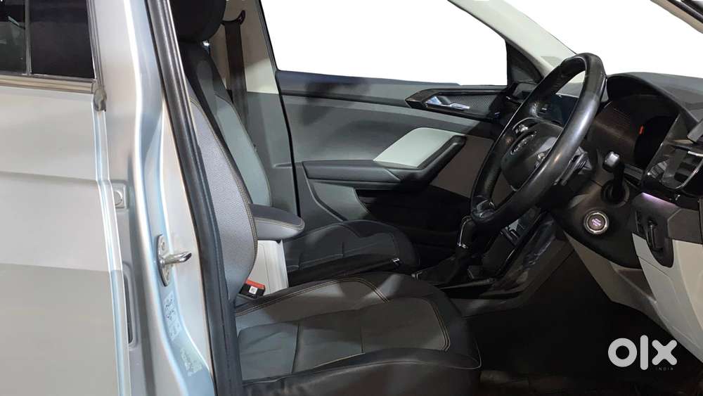 Skoda Kushaq Style 1.0l Tsi At, 2022, Petrol