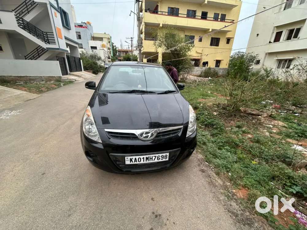 Hyundai I20 Sportz Diesel 2012 1.4 Crdi 1.06 Lakh Km Well Maintained
