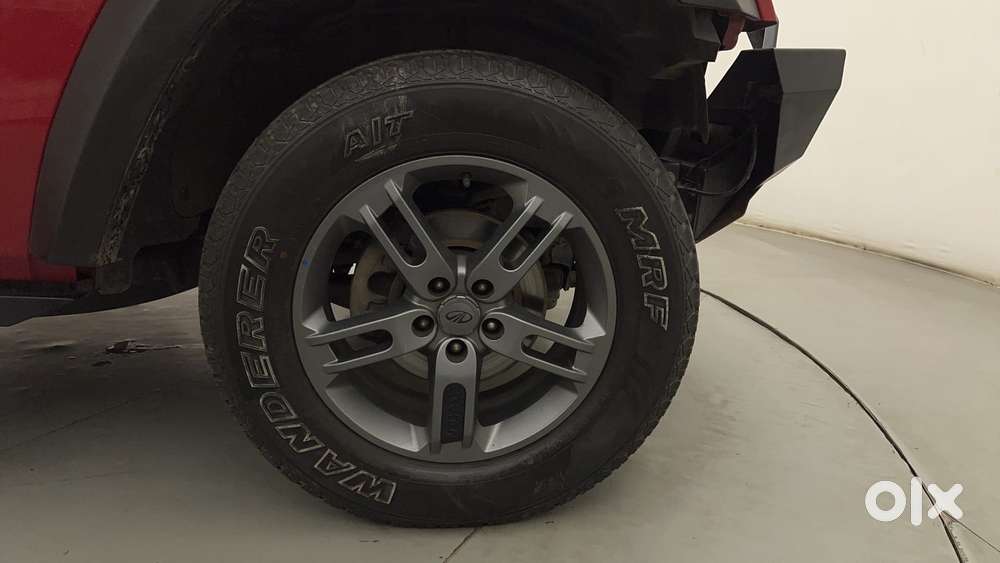 Mahindra Thar Lx Hard Top Petrol At Rwd, 2022, Petrol