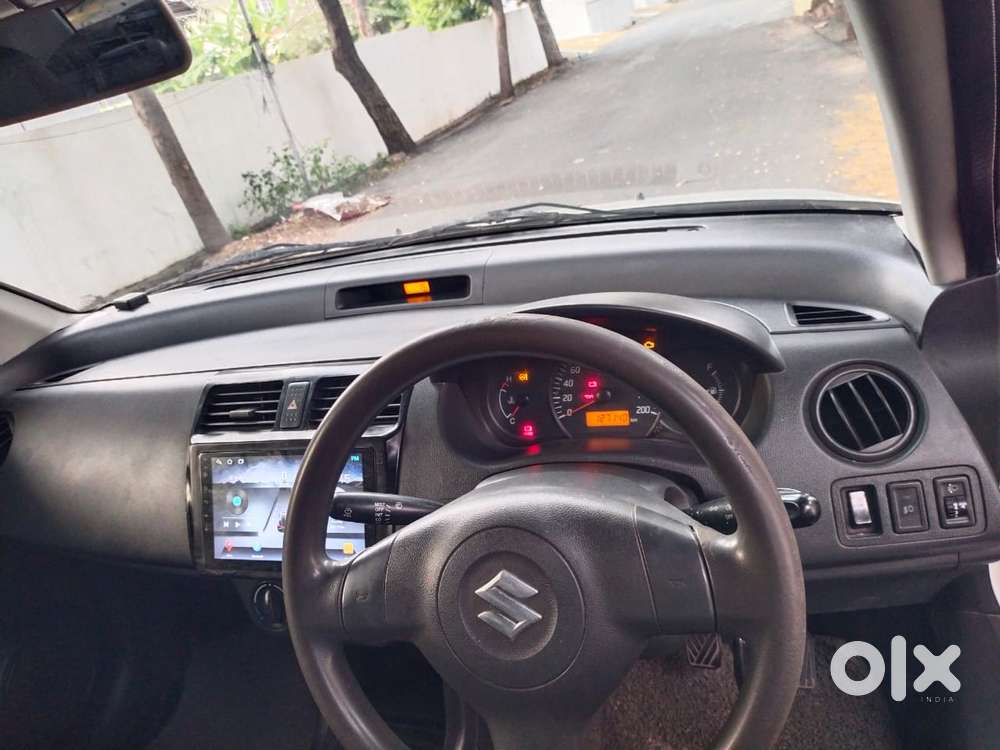 Maruti Suzuki Swift Dzire Ldi (o), 2010, Diesel