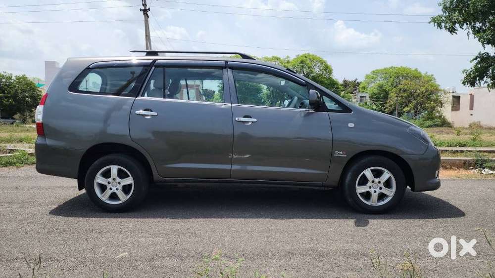 Toyota Innova 2.5 G (diesel) 7 Seater, 2010, Diesel