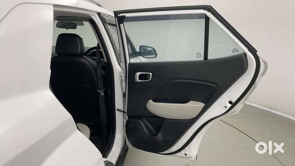 Hyundai Venue S Plus Mt 1.2 Kappa, 2024, Petrol