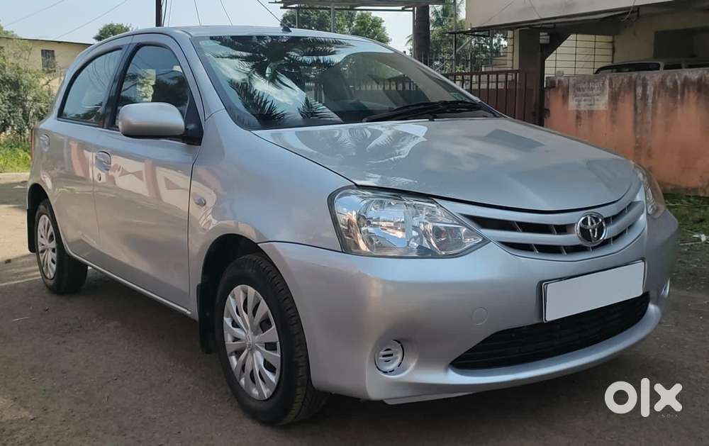 Toyota Etios Liva G, 2011, Petrol