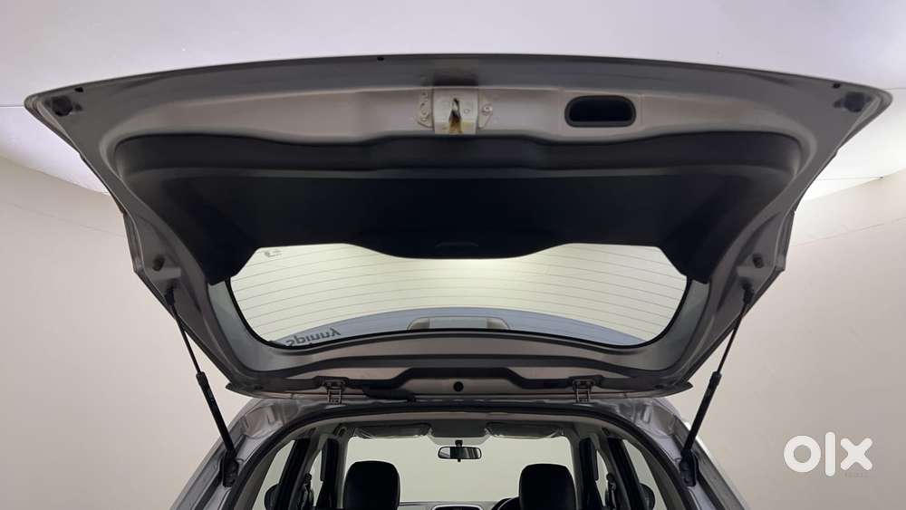 Maruti Suzuki Vitara Brezza 1.5 Vxi, 2022, Petrol