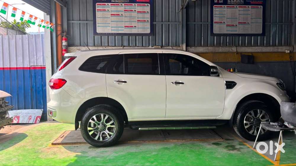 Ford Endeavour Titanium Plus 2021 Diesel