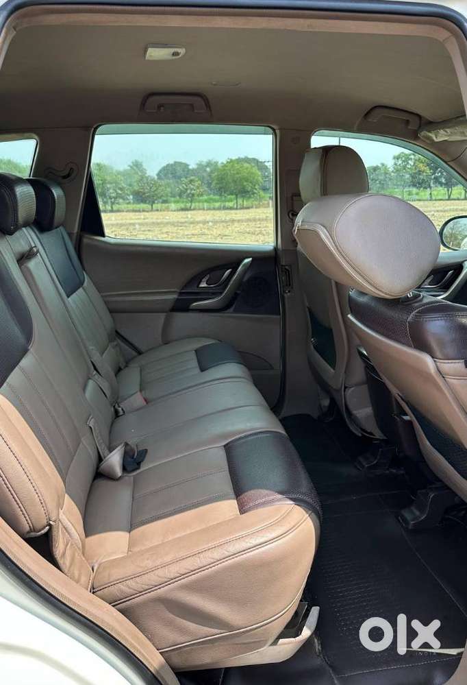 Mahindra Xuv500 W8, 2015, Diesel