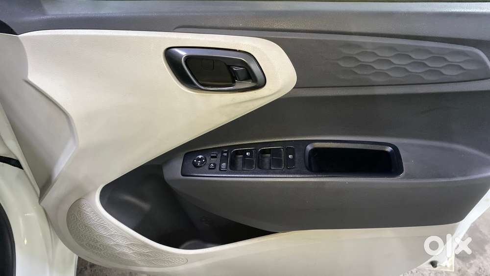Hyundai Aura 1.0 Sx Plus Petrol, 2020, Petrol