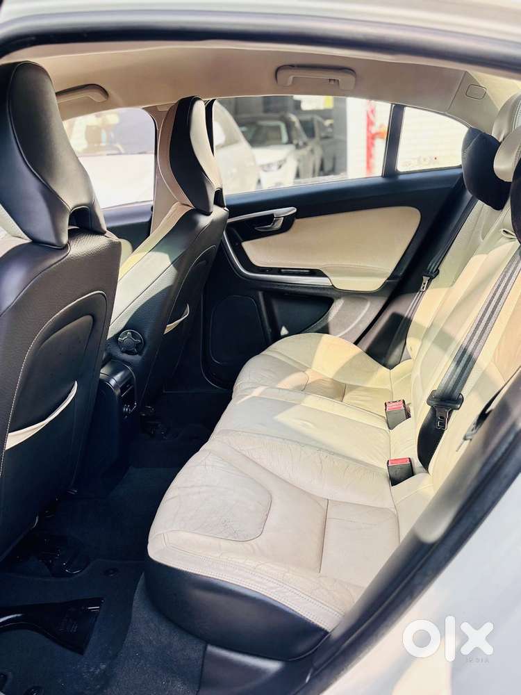 Volvo S60 D5 Kinetic, 2013, Diesel