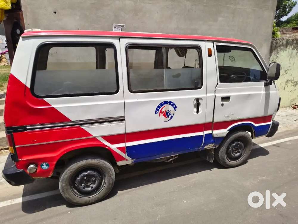 Maruti Suzuki Omni Ambulance 2012