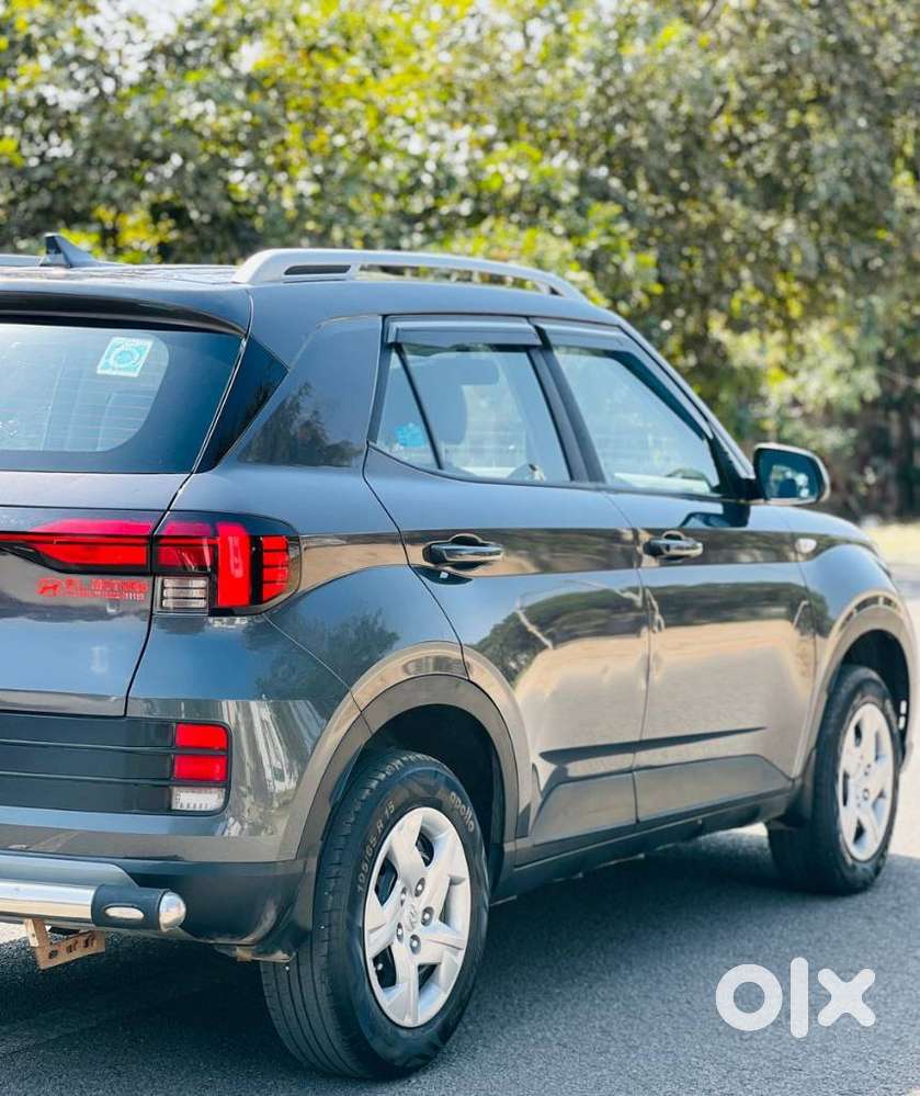 Hyundai Venue S Mt 1.2 Kappa, 2022, Petrol