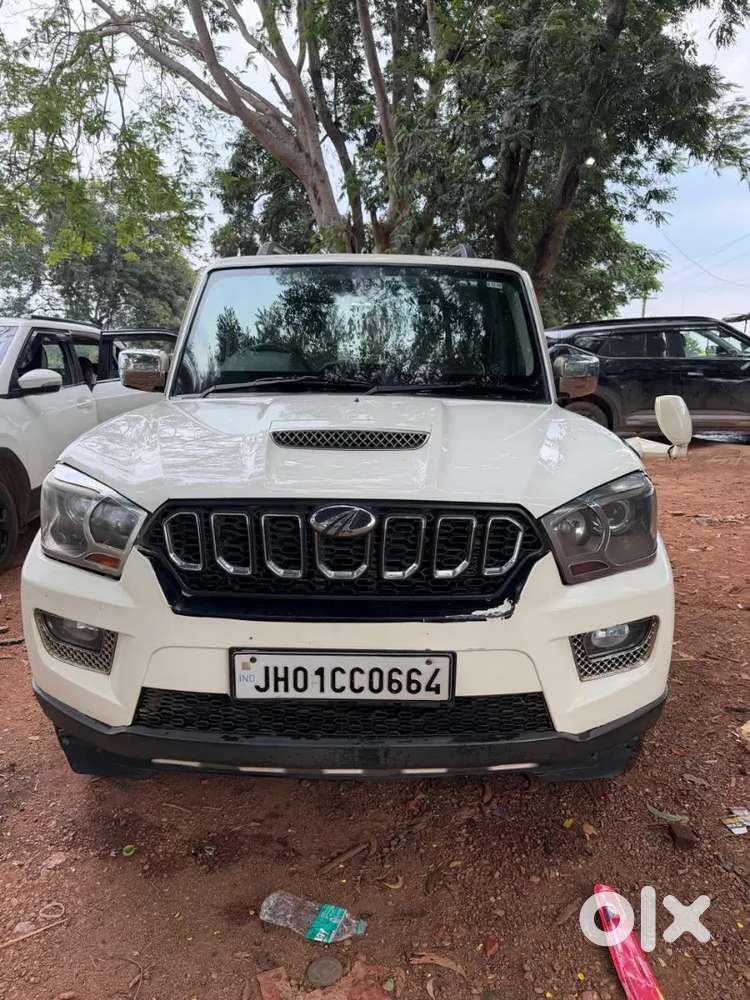 Mahindra Scorpio Diesel 2016 Variant