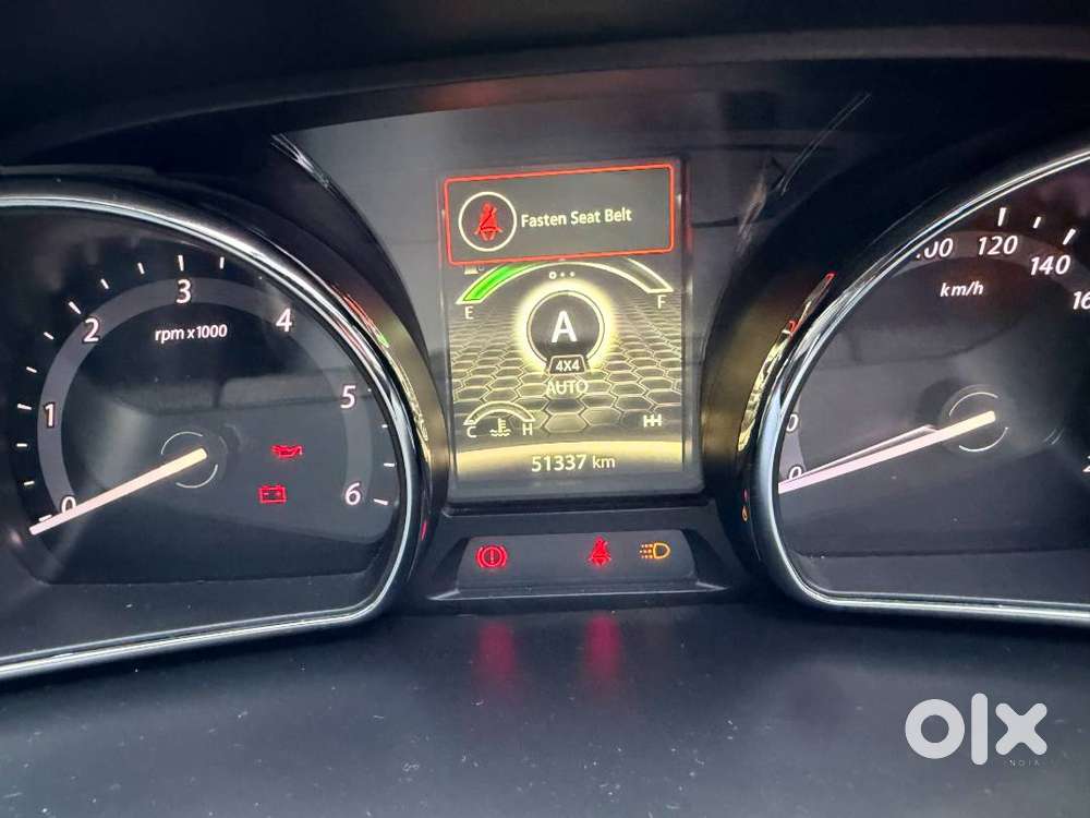 Tata Hexa Xt 4x4 Top Variant With Sunroof | Single Owner | 51,300 Km