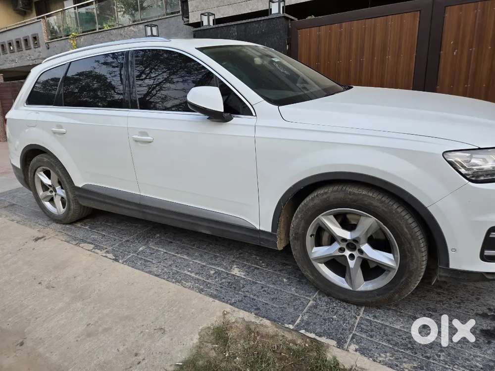 Audi Q7 At Best Price