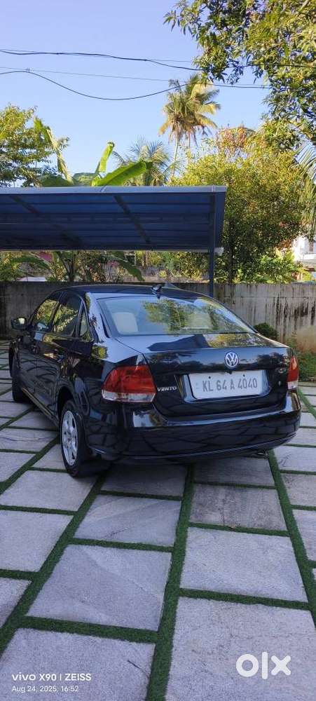 Volkswagen Vento 1.6 Highline Plus 16 Alloy, 2013, Petrol