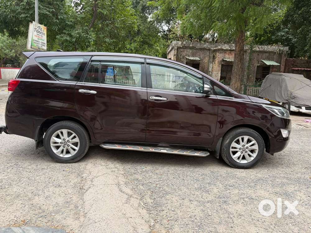 Toyota Innova Crysta 2.4 Z 7 Str, 2017, Diesel