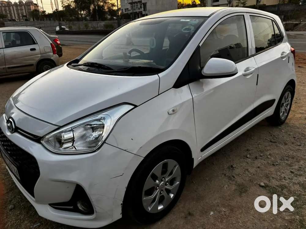 Hyundai Grand I10 2017 Diesel 74000 Km Driven