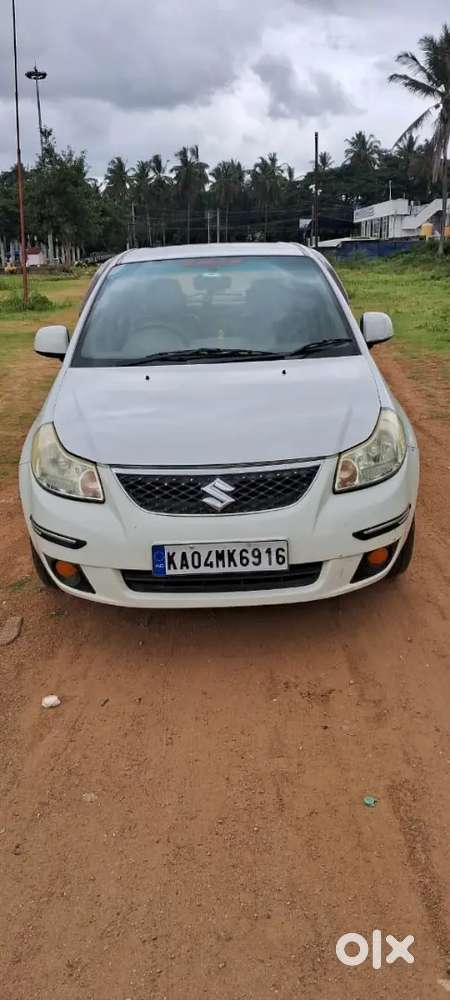 Maruti Suzuki Sx4 2012