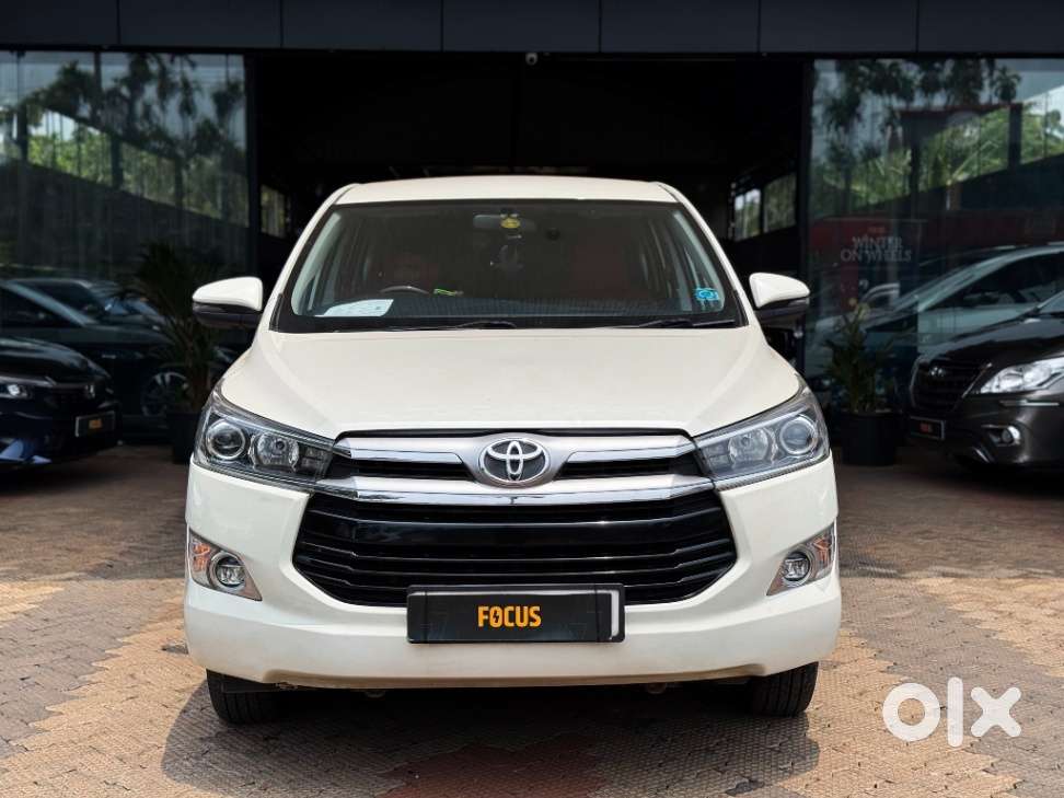Toyota Innova Crysta 2.4 V, 2018, Diesel