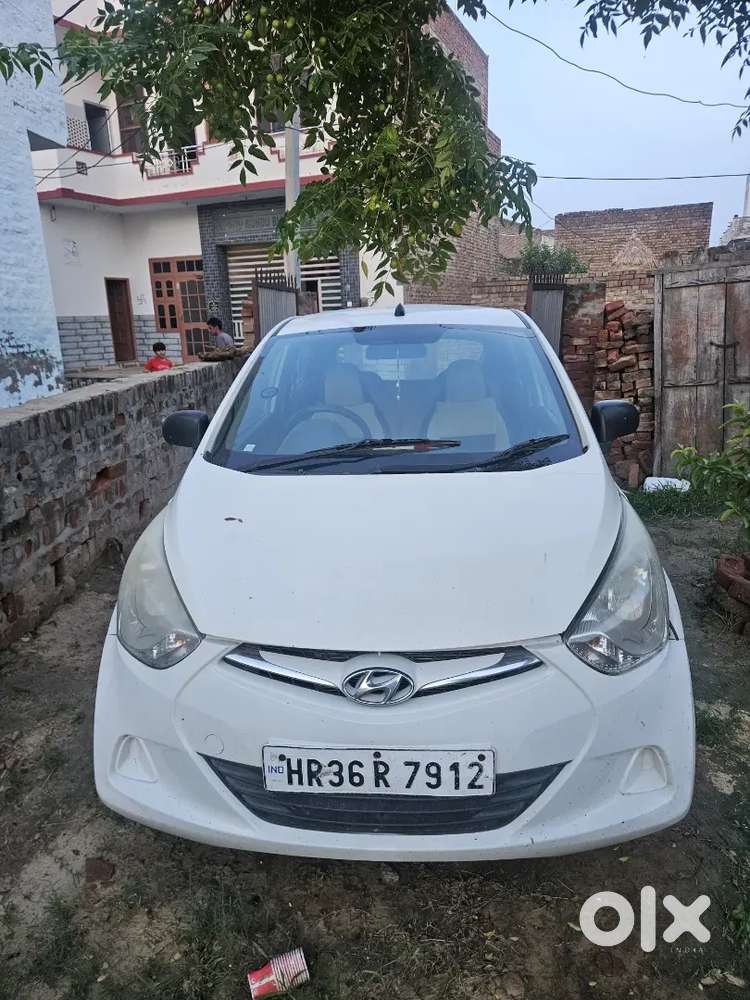 Hyundai Eon Magna 2012
