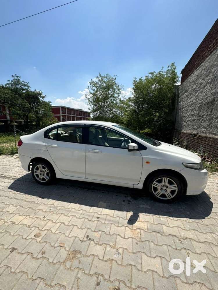 Honda City 2011 Petrol Well Maintained