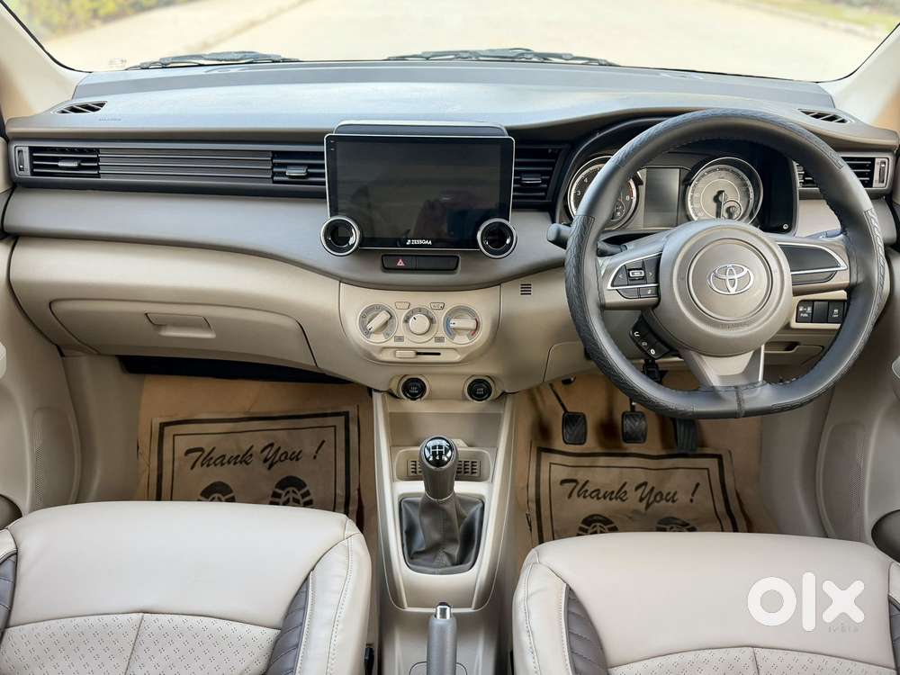 Toyota Rumion S Cng, 2025, Cng & Hybrids