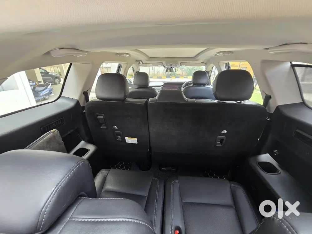 Mahindra Xuv700 Diesel 2028 Manual 29000 Km