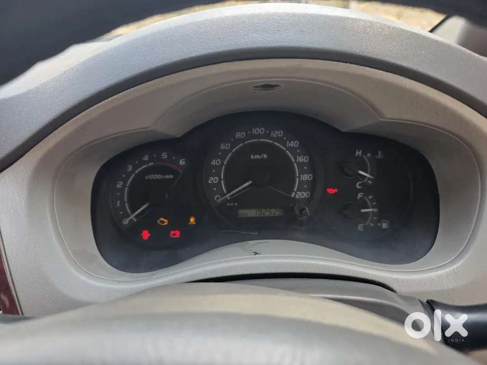 Toyota Innova  2009 Diesel 198000 Km Driven