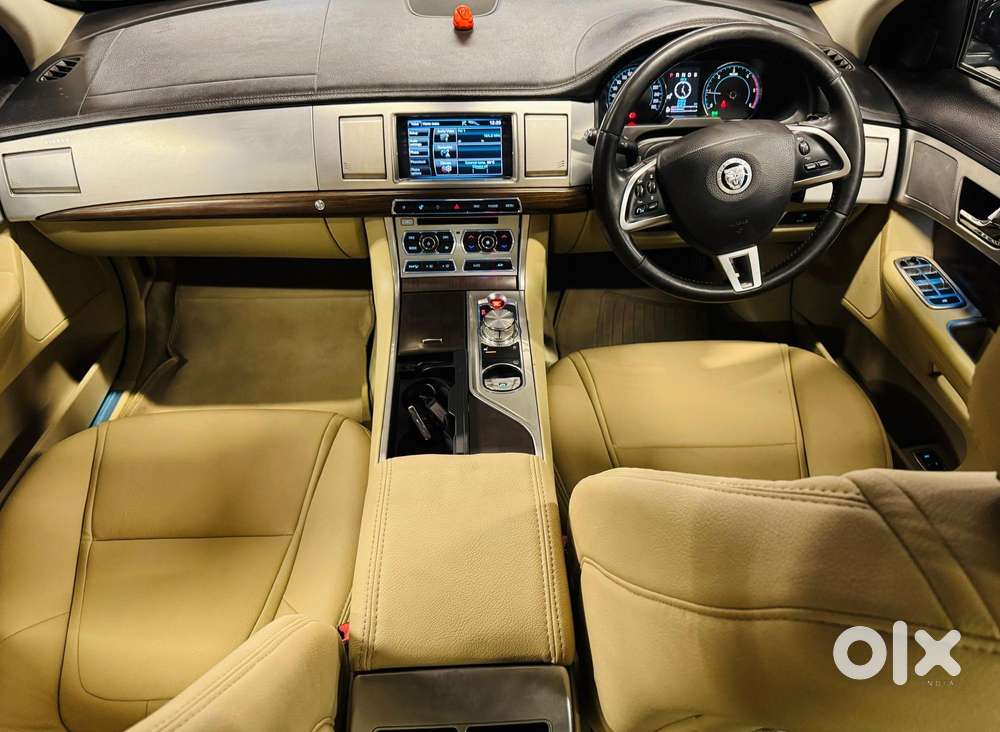 Jaguar Xf 2.2 Diesel, 2013, Diesel