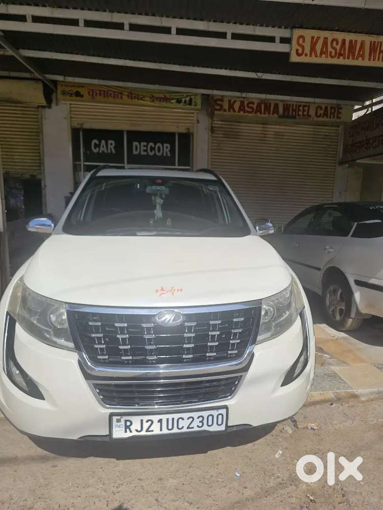 For Sell Showroom Confition Xuv 500 W11 Top Model