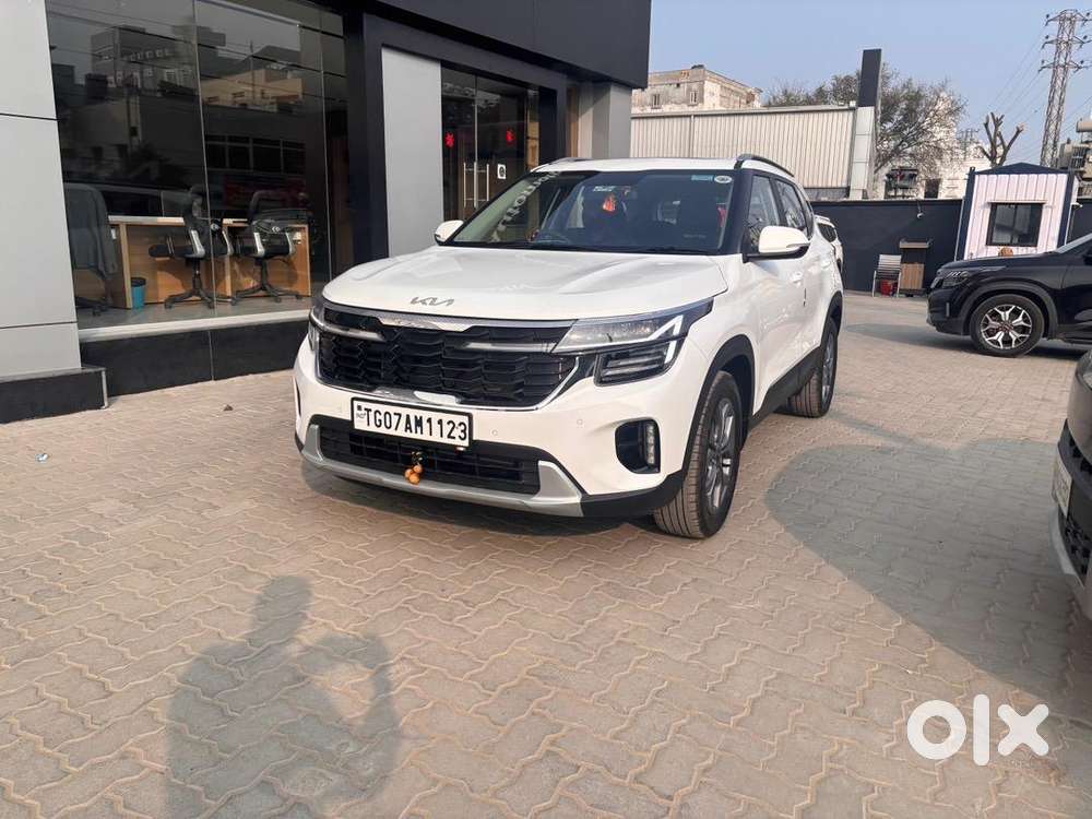Kia Seltos Htk + O Petrol  Sunroof Edition