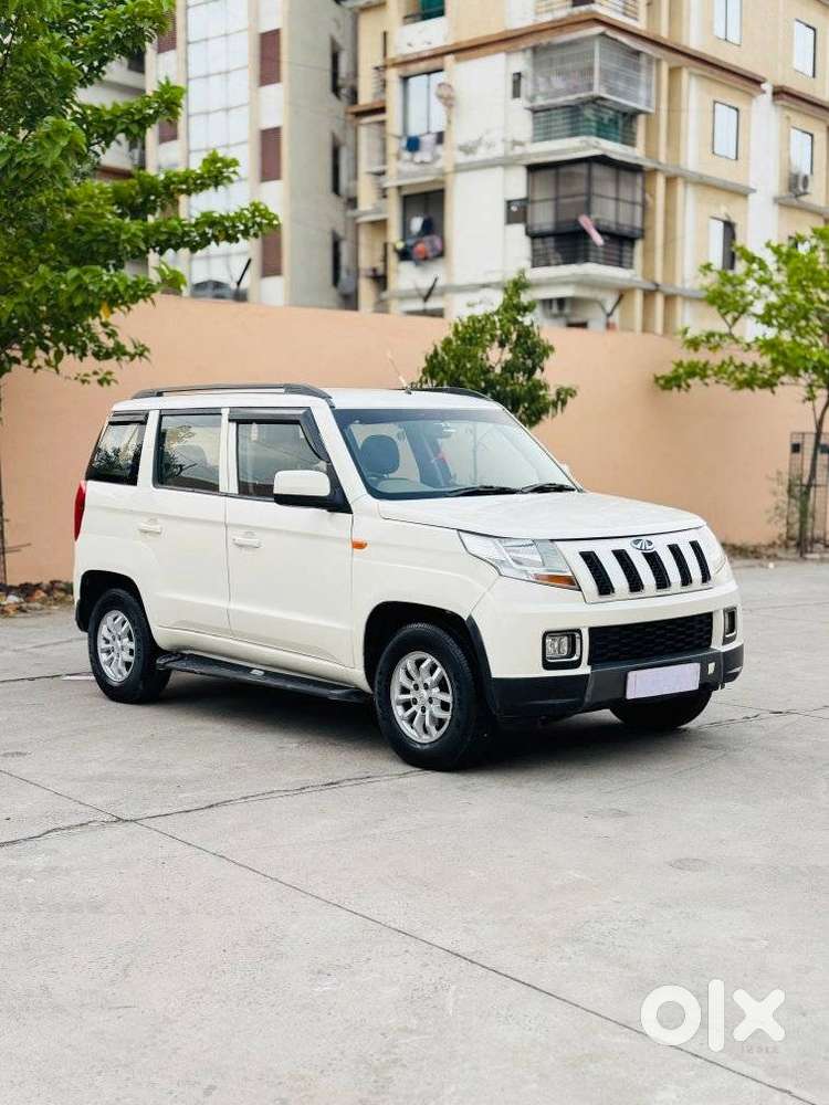 Mahindra Tuv 300 T8 Amt, 2015, Diesel
