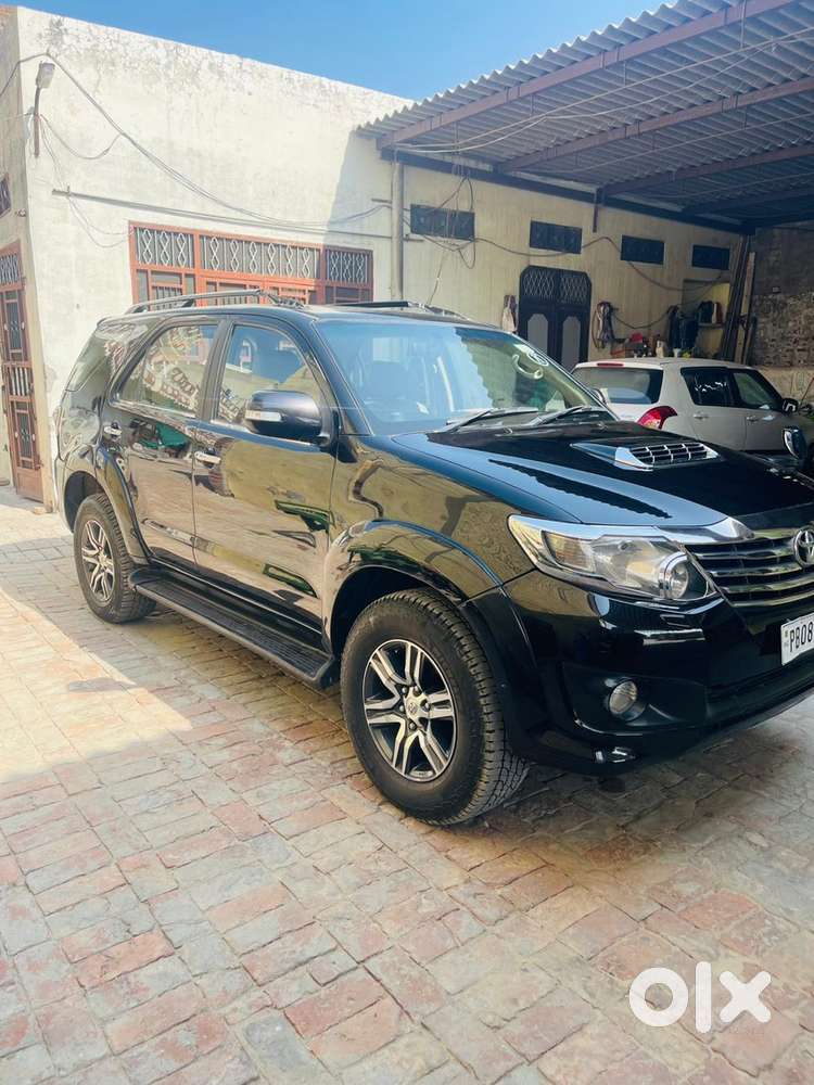 Toyota Fortuner 2014 Diesel Well Maintained