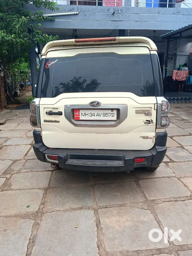 Mahindra Scorpio Getaway 2016 Diesel 100000 Km Driven
